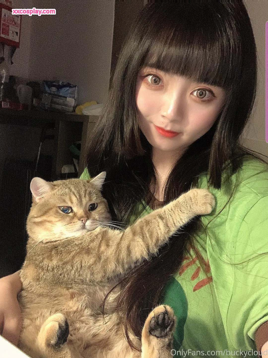 Khoảnh khắc khỏa thân quyến rũ của Yizhi Yunshao trên OnlyFans