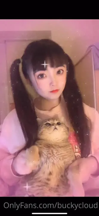 一只云烧 cosplay album Yizhi Yunshao: Alltag - Video 23