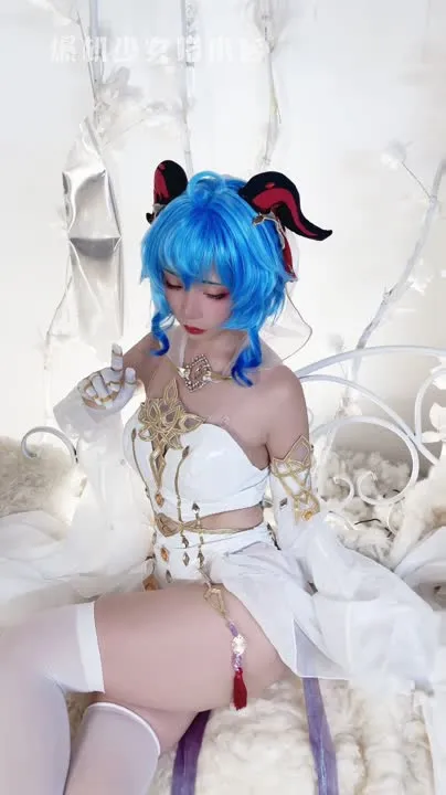 一只云烧 cosplay album Yizhi Yunshao - Video Gravure - Video 3