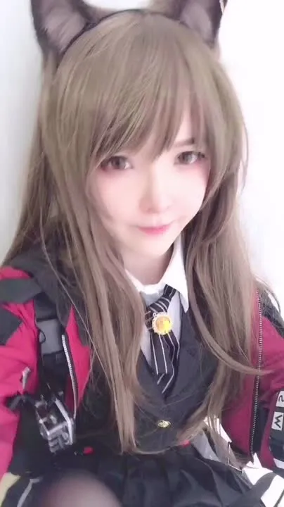 一小央泽 cosplay album Yixiaoyangze bilang Izuna mula sa Blue Archive - Video 26