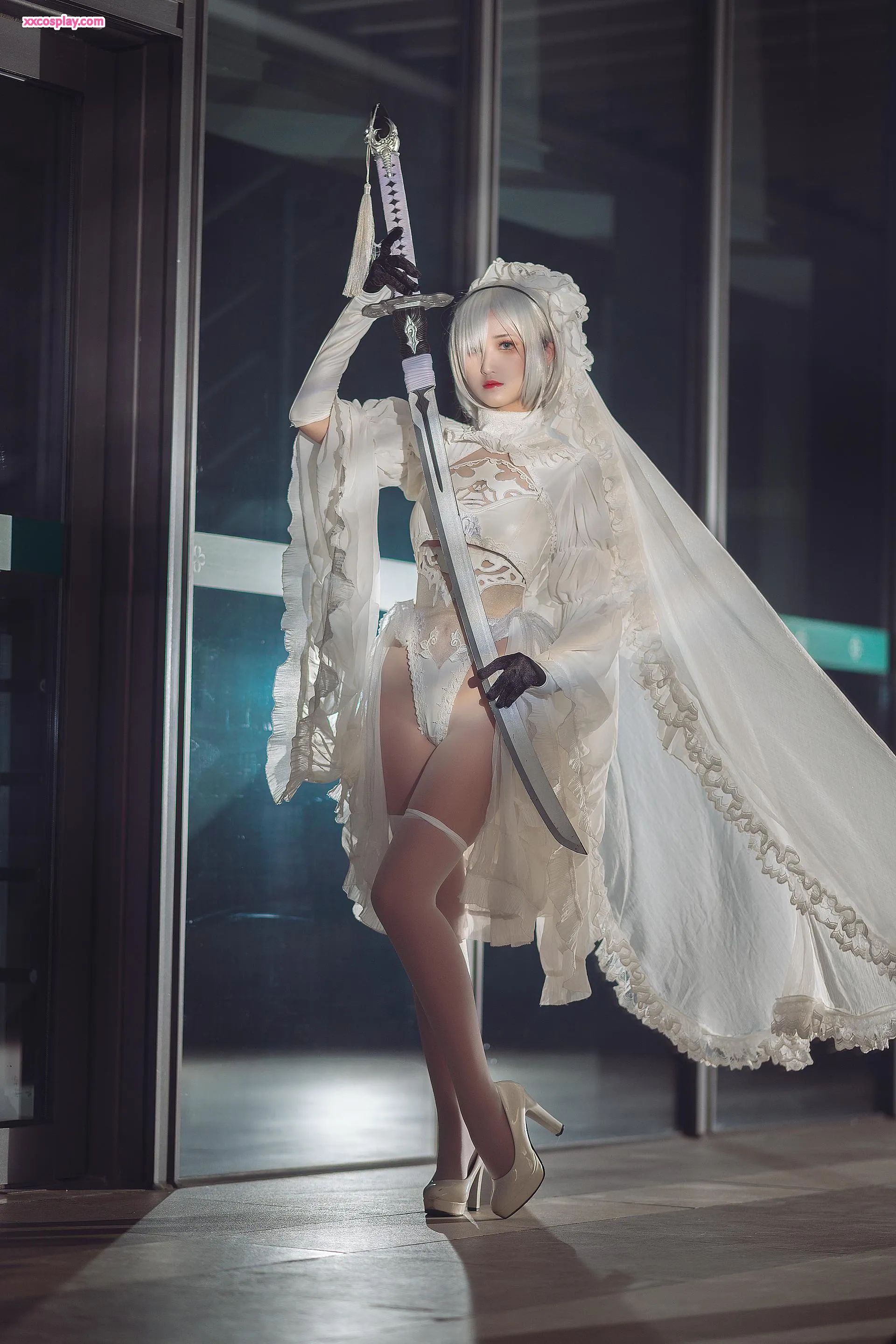 Sando69 คอสเพลย์ 2B ถ่ายเซลฟี่