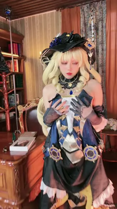 九言 cosplay album Jiuyan – Navia (Genshin Impact) - Video 53