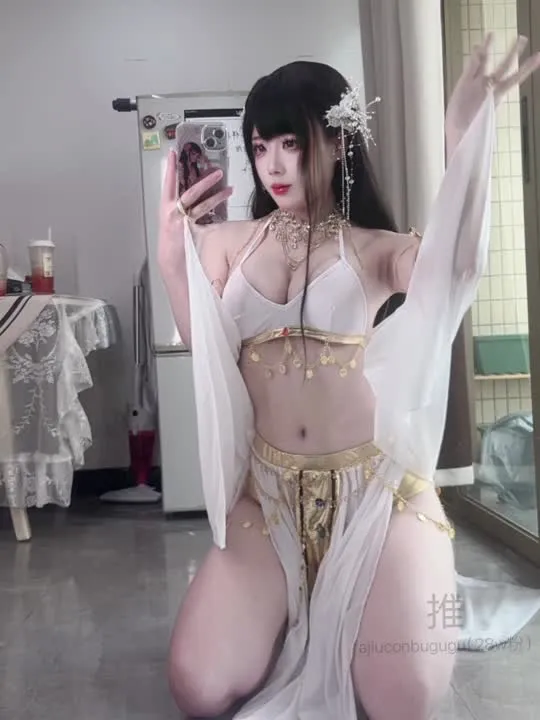 九言 cosplay album Jiuyan – Belly Dancer - Video 38