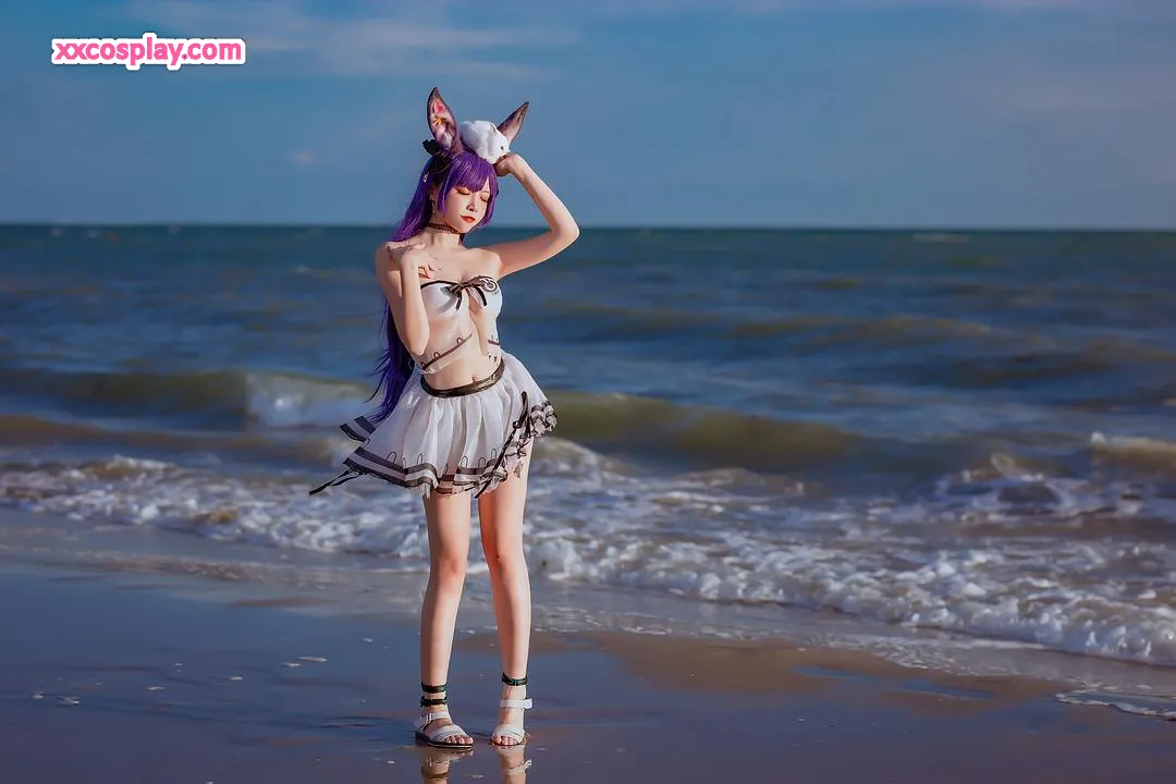 Nisa: Kronik Musim Panas Terra - Swimsuit Skadi Arknights