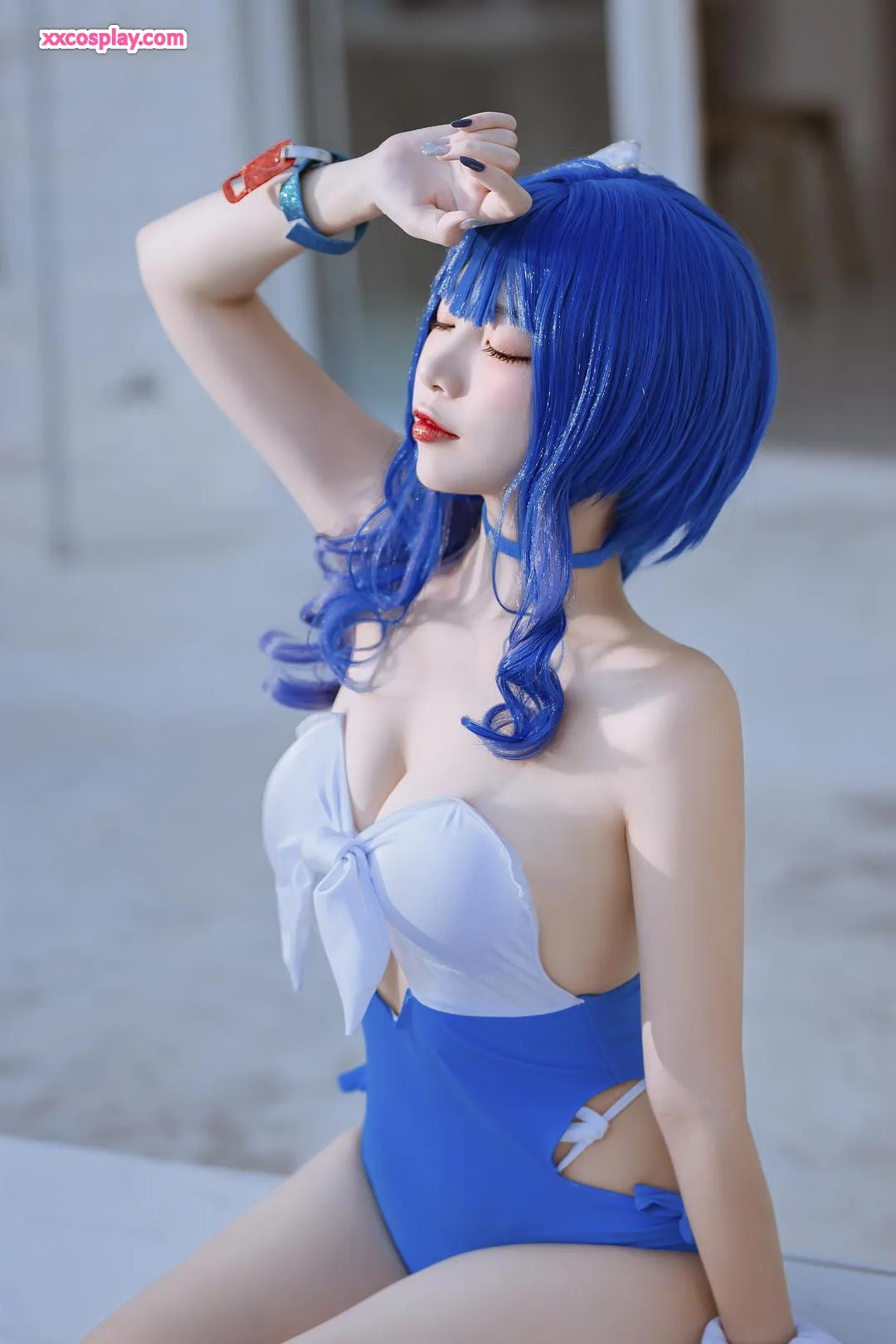 Nisa sebagai St. Louis Swimsuit (Azur Lane)