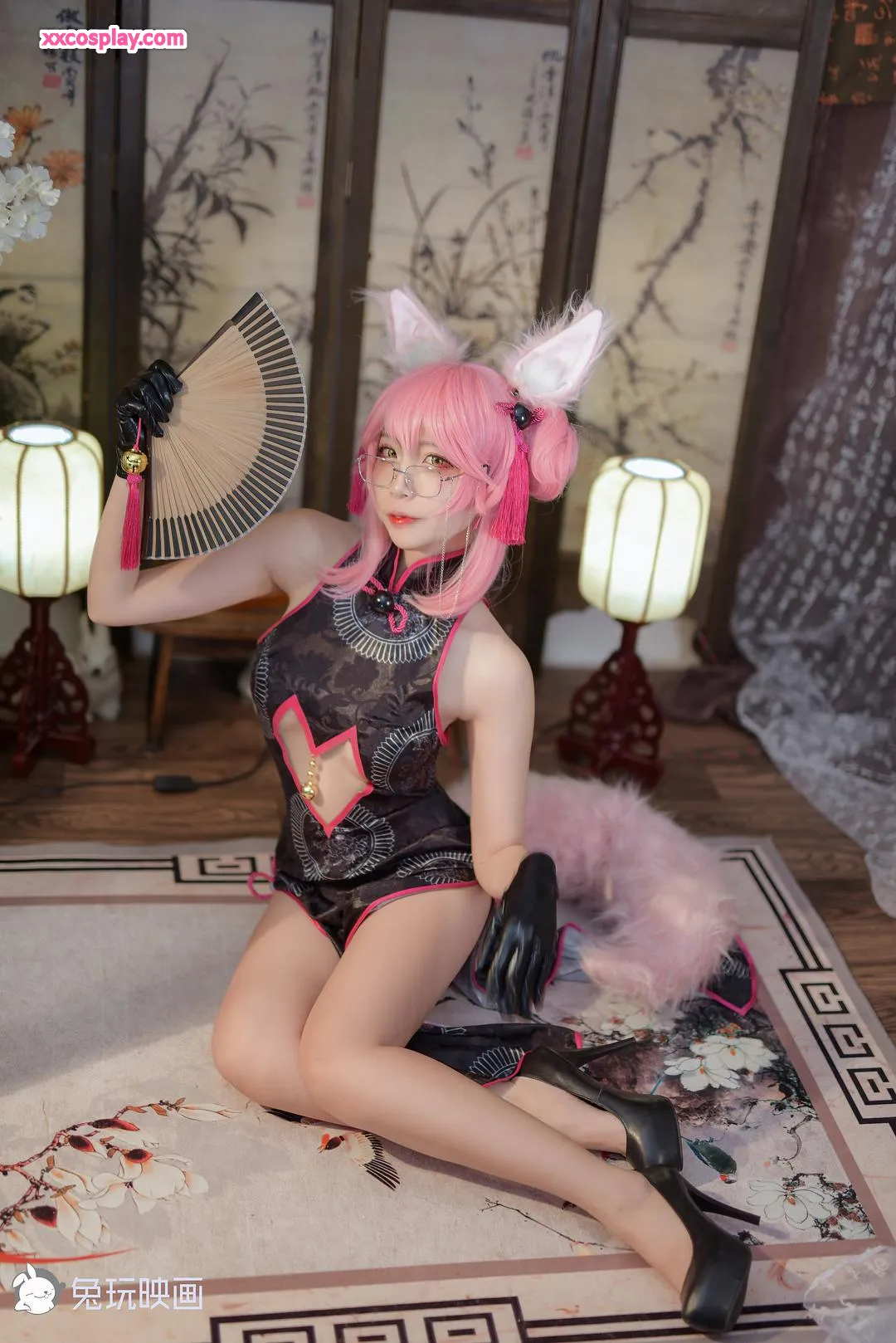 Tuwanyinghua: Qipao-Fuchs-Braut