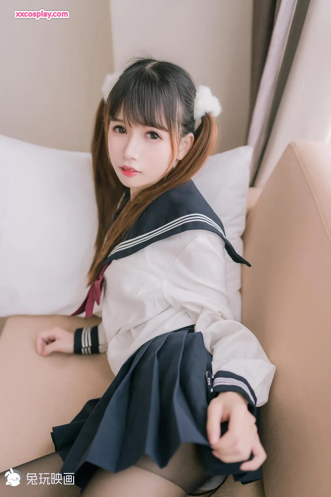 Tuwanyinghua - Cô Gái Học Sinh Hoàng Hôn