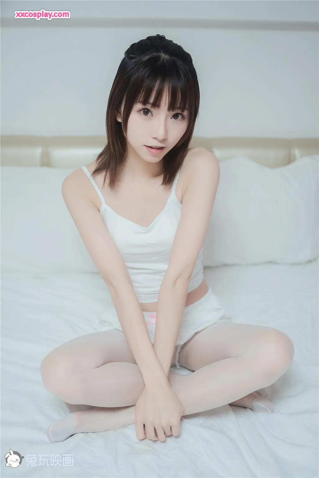 Tuwanyinghua VOL.043 : Ensemble Lingerie Bas Blancs