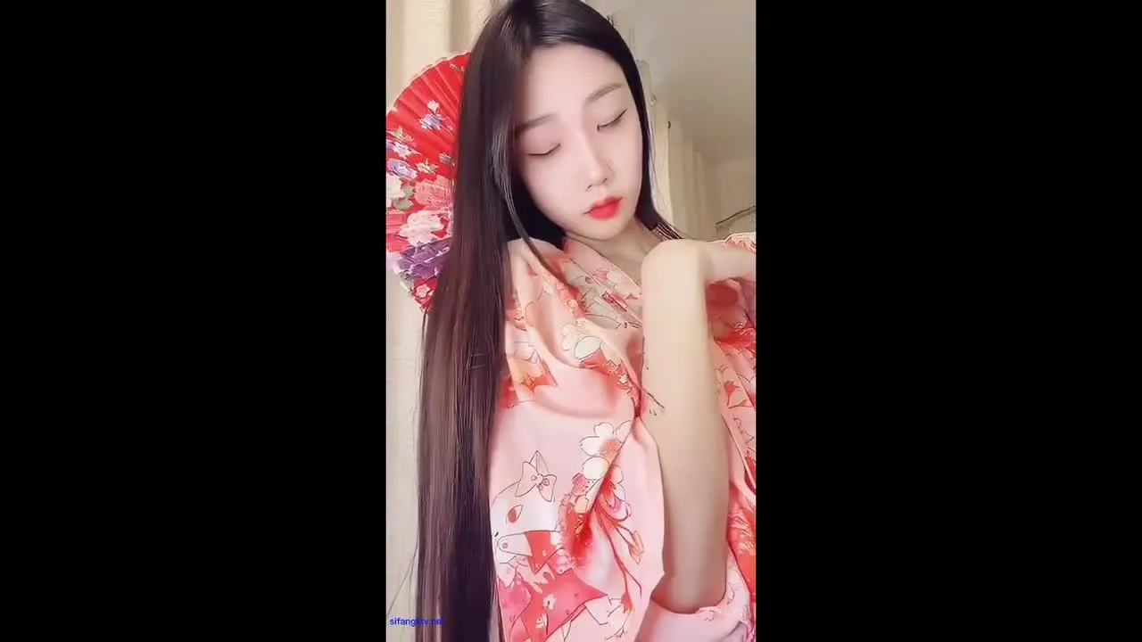 八月未央 cosplay album Bayue Weiyang NO.048 - Paglalahad ng Mukha Gravure - Video 4