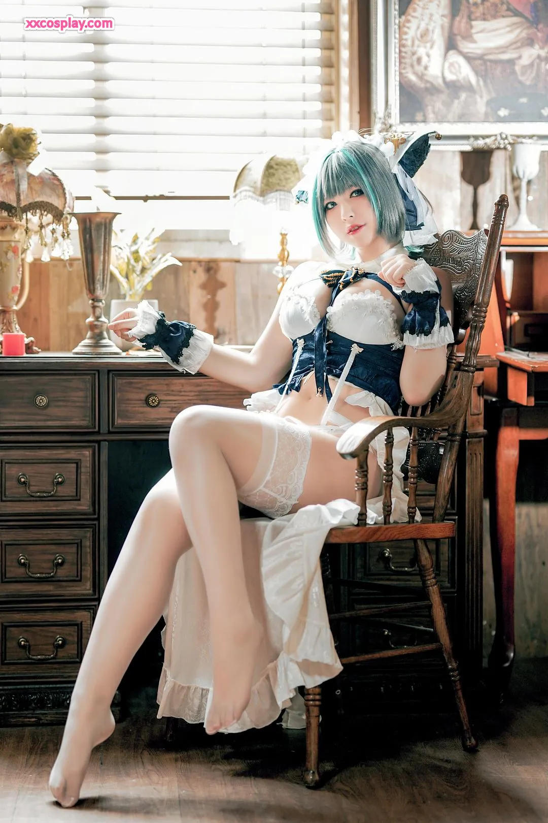Banbanzi: Cheshire Hug Pillow (Azur Lane)