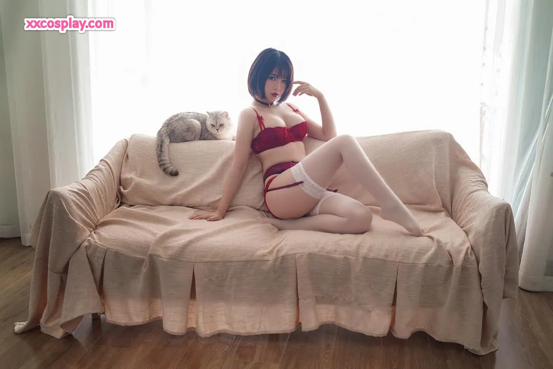 Banbanzi's Sultry Red Lace Lingerie