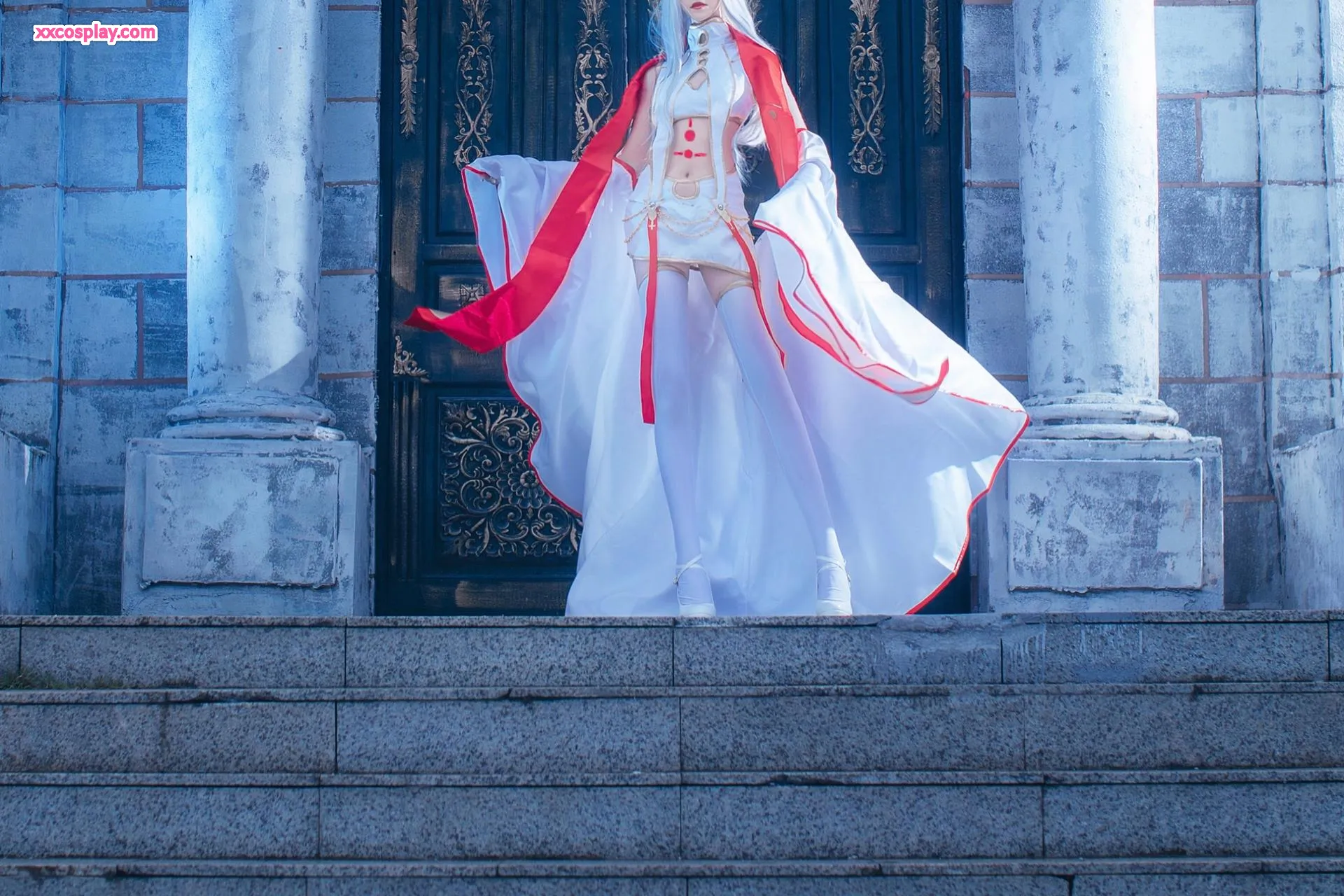 นันเถา โมโมโกะ ในบท เทนโด อาริสุ (PA-15) ชุดสวรรค์