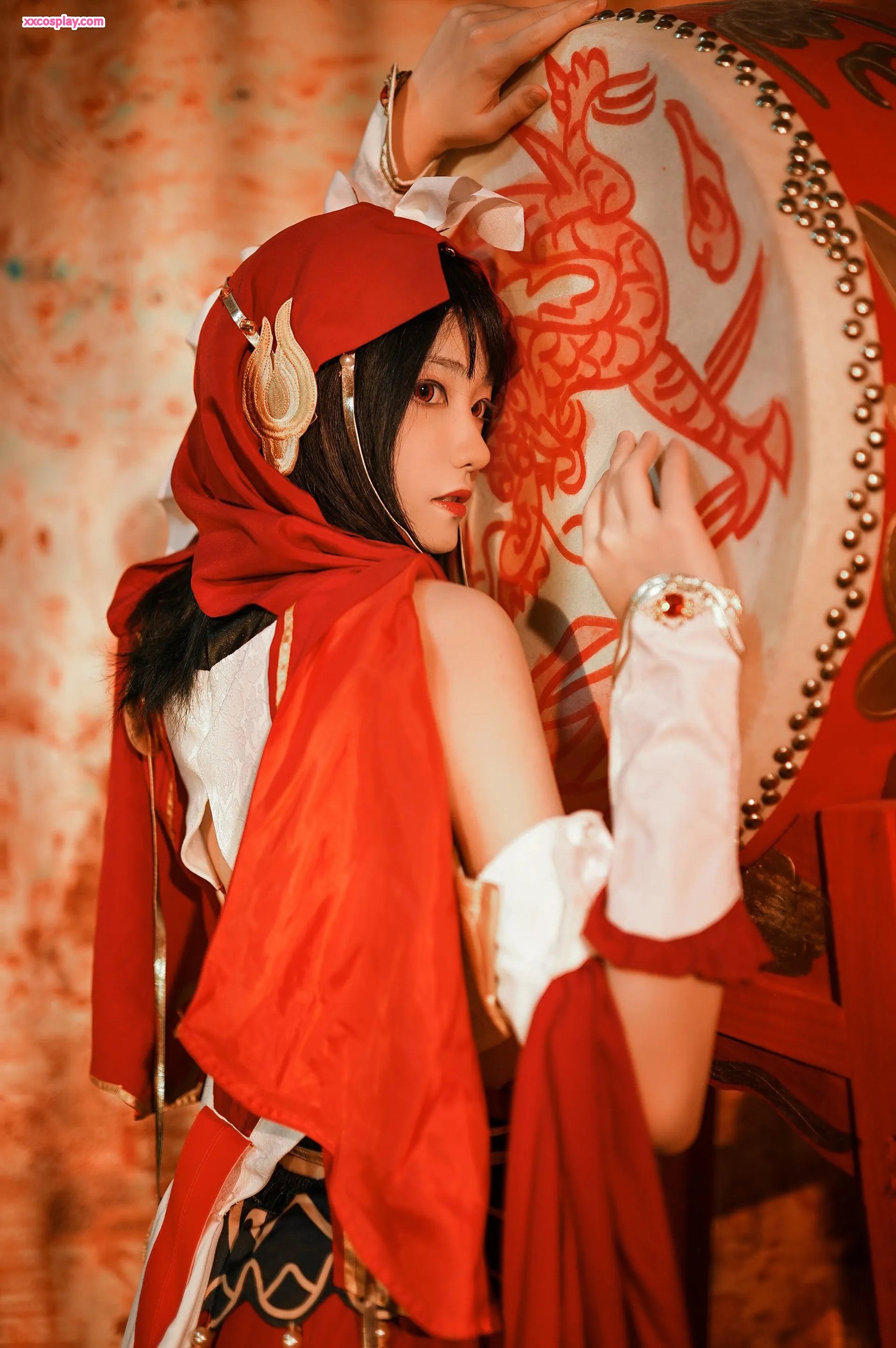 南桃 Momoko：明教狐女魅影