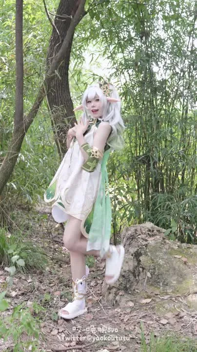 咬一口兔娘 cosplay album 咬一口兔娘 萬年蘿莉納西妲：原神草神寫真 - Video 66