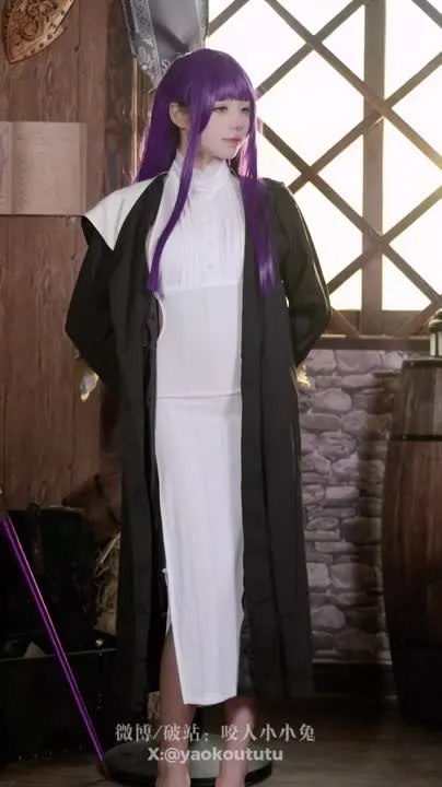咬一口兔娘 cosplay album Yao Yi Kou Tu Niang: Nalulunang Malaking Spray Mushroom Sorceress - Video 76