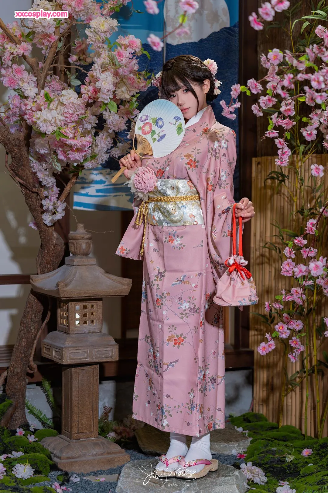 Yaoyikoutuniu : Propriétaire de Ryokan Onsen
