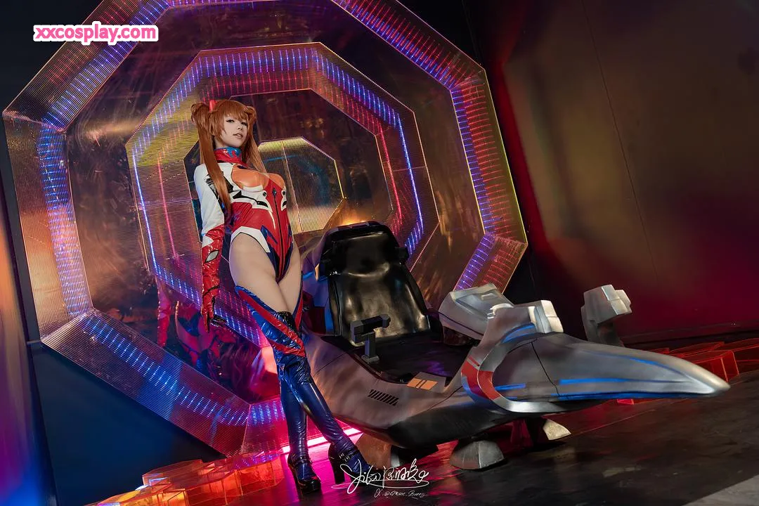 咬一口兔娘 as アスカ・ラングレー - 特殊作戦