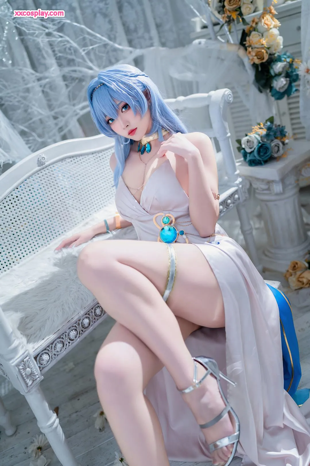 Miyamoto Sakura: Nikke - Váy Dạ Hội Helena Thanh Lịch