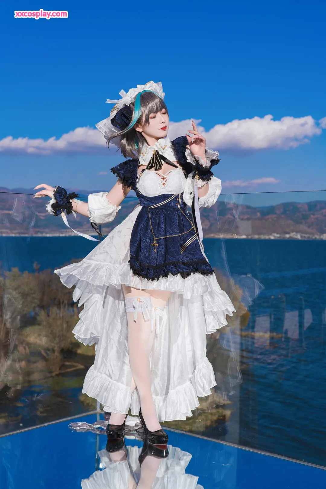 Feng Jiangjiang V: Cheshire Cat Lolita di Dali