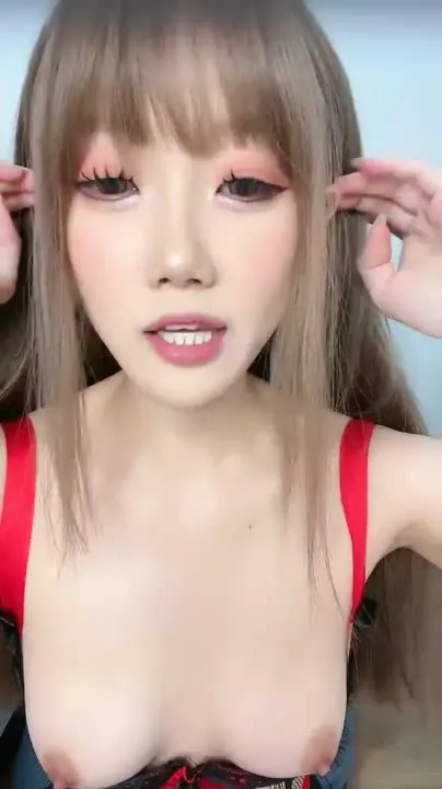 Xiao Lu Diu Le - Gravure Lingerie Menggoda