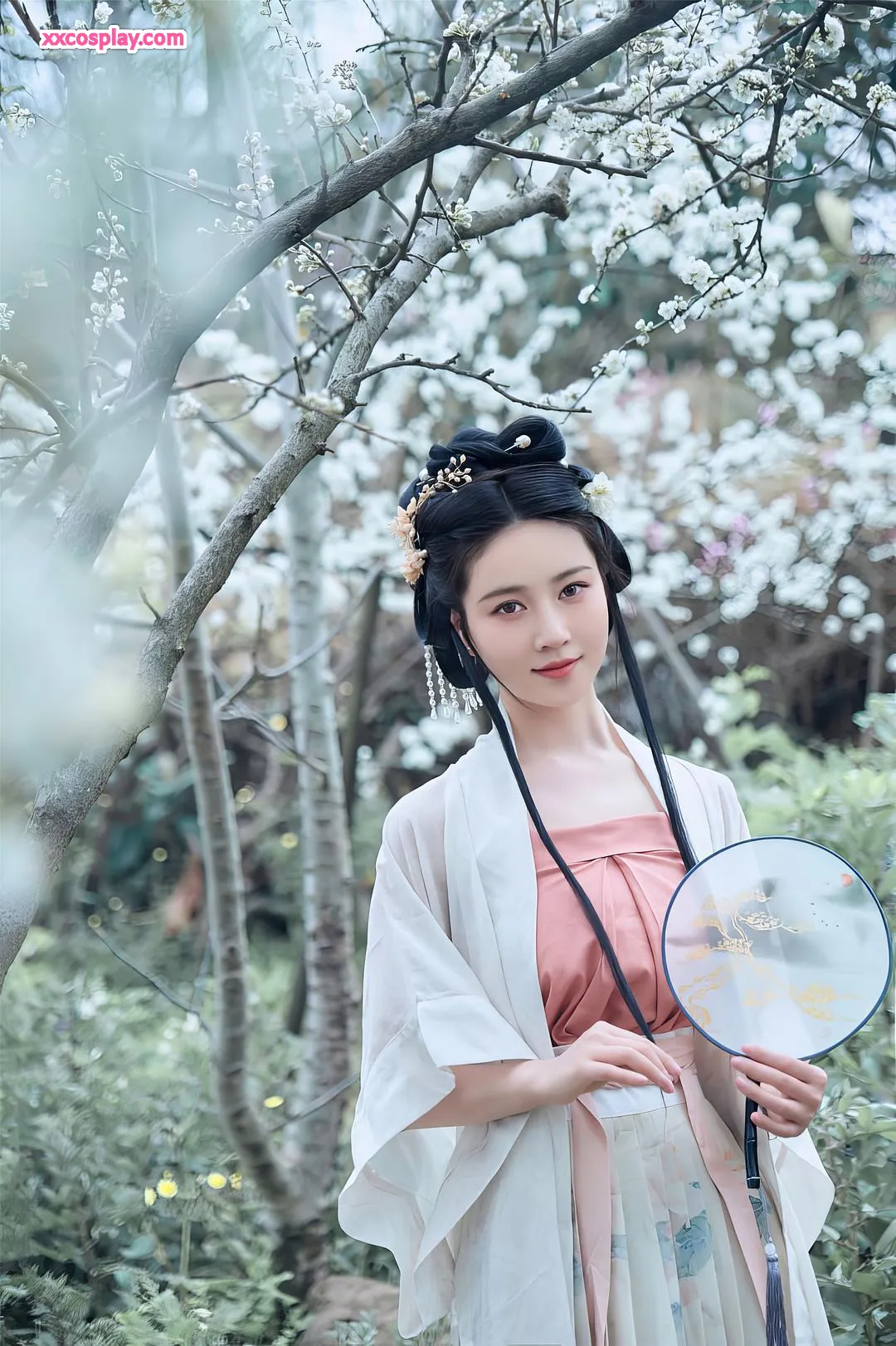 Niannian - Hanfu San Yue Rong