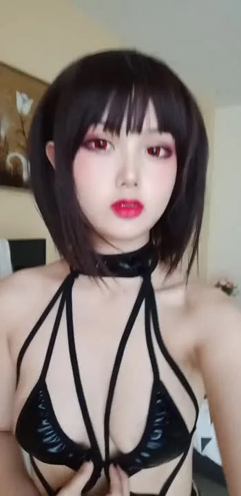 您的蛋蛋 cosplay album 닌데 단단: 매혹적인 블랙 레이스 란제리 셀카 - Video 34