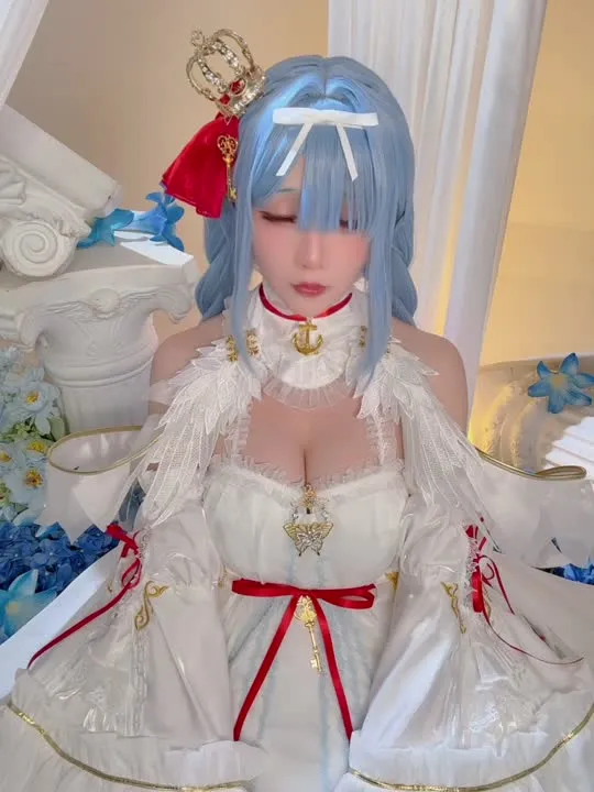 星之迟迟 cosplay album Xing Zhi Chi Chi trong vai Janus từ Azur Lane - Video 37