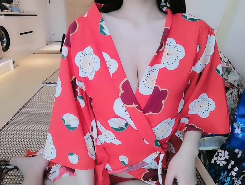星澜是澜澜叫澜妹呀 cosplay album Xinglan Lanmei - Gadis Yukata - Video 37