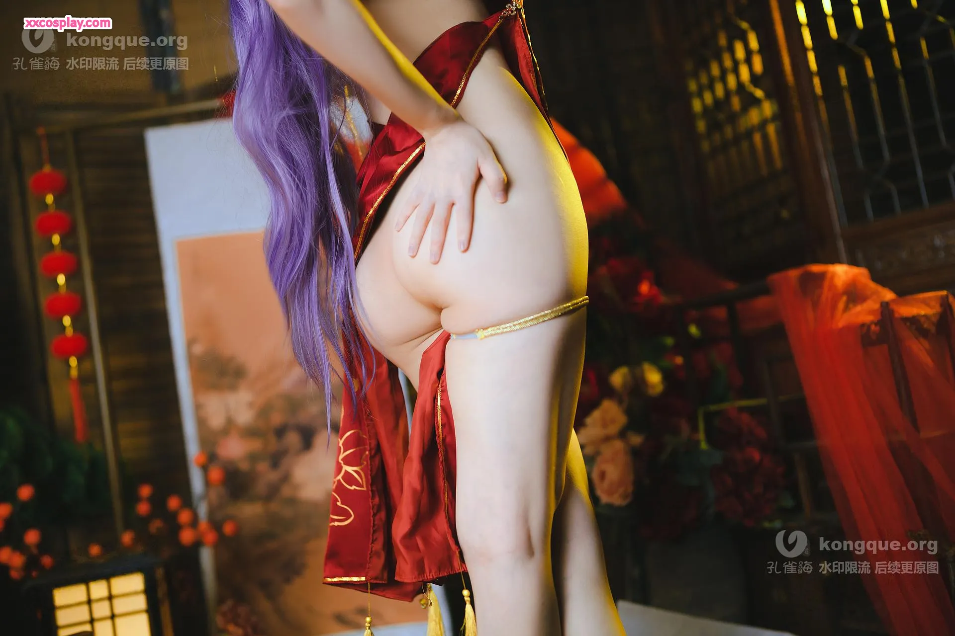 Shisanbushishiw – Mercenaire aux cheveux violets en Qipao