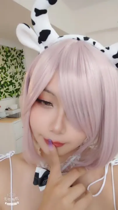 末夜787 cosplay album Kosplay Bikini Corak Lembu Menggemaskan Moye 787 - Video 13