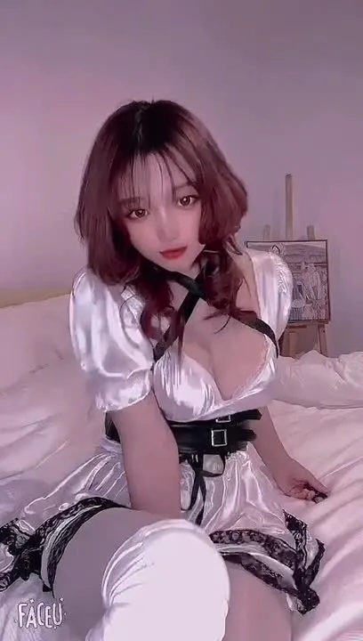 柒柒要乖哦 cosplay album 柒柒要乖哦 - 萬聖節魅魔 - Video 351