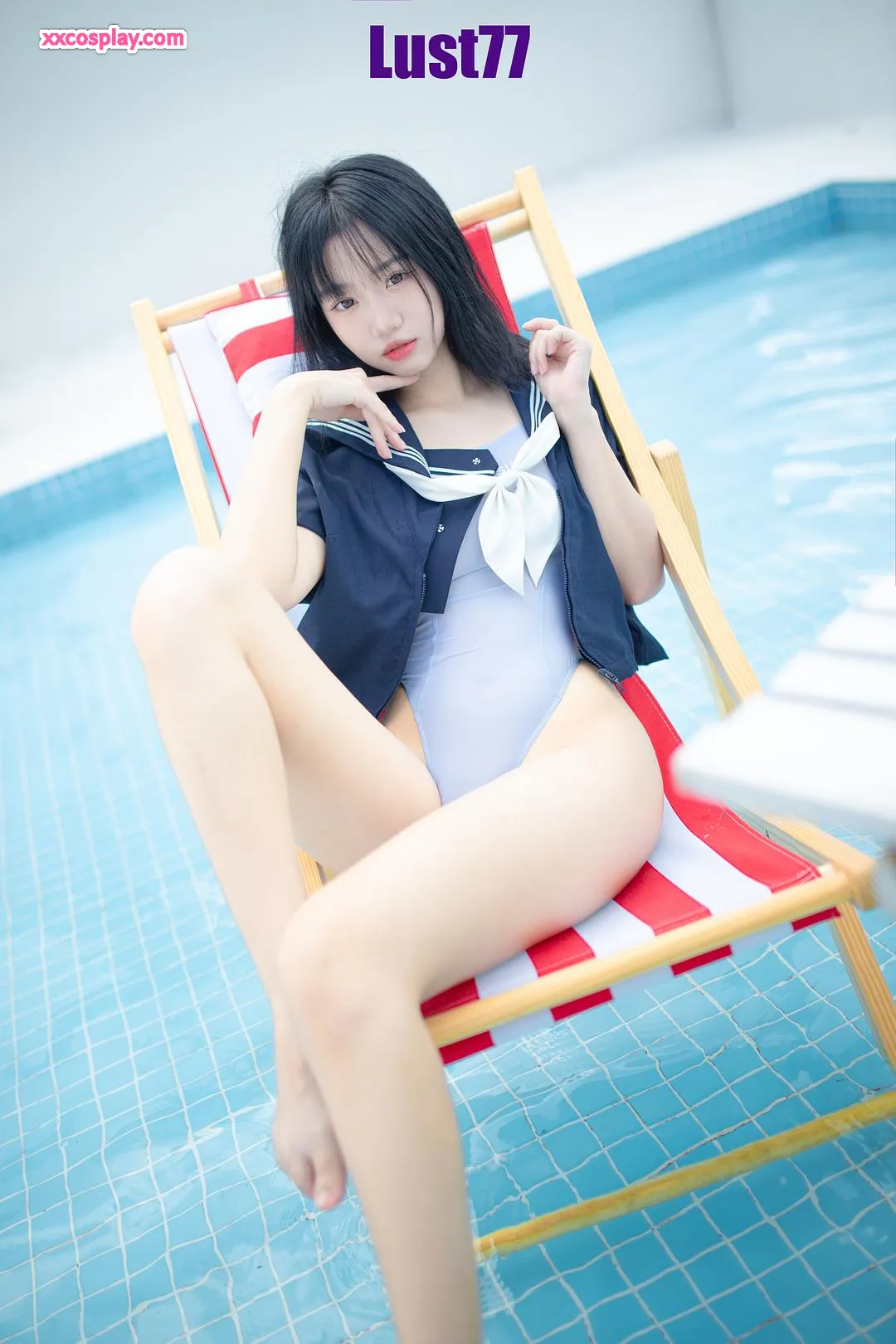 Qiqi Yao Guai Oh - Malamig na Tag-ulan sa Poolside