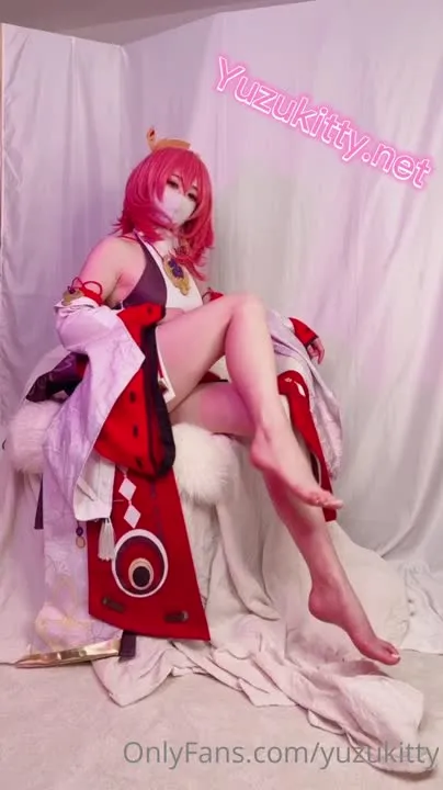 Yuzukitty NO.053 - Vidéo Courte Chatte Joueuse