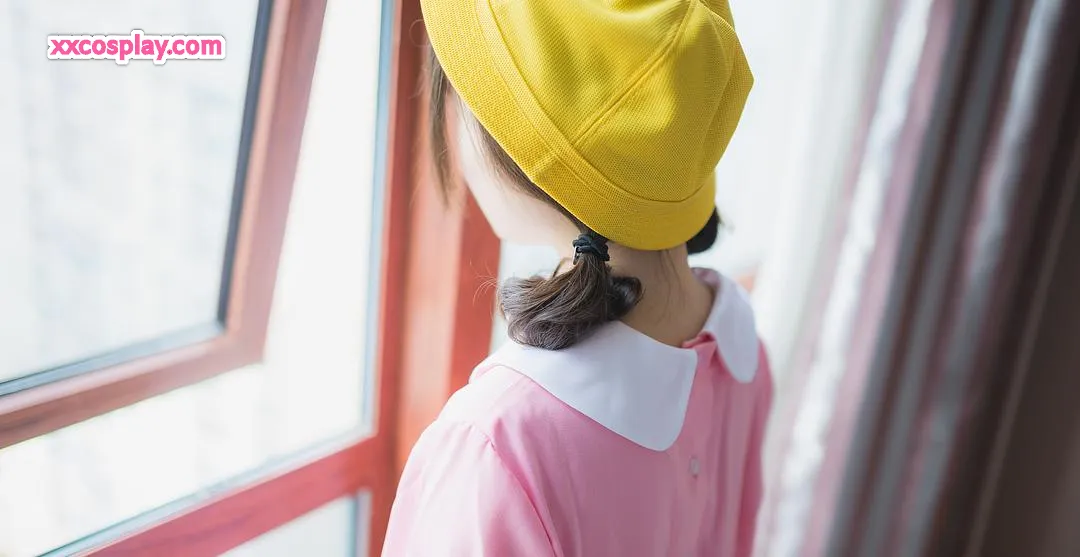 Mũ Vàng Nhỏ Của Yuzuki