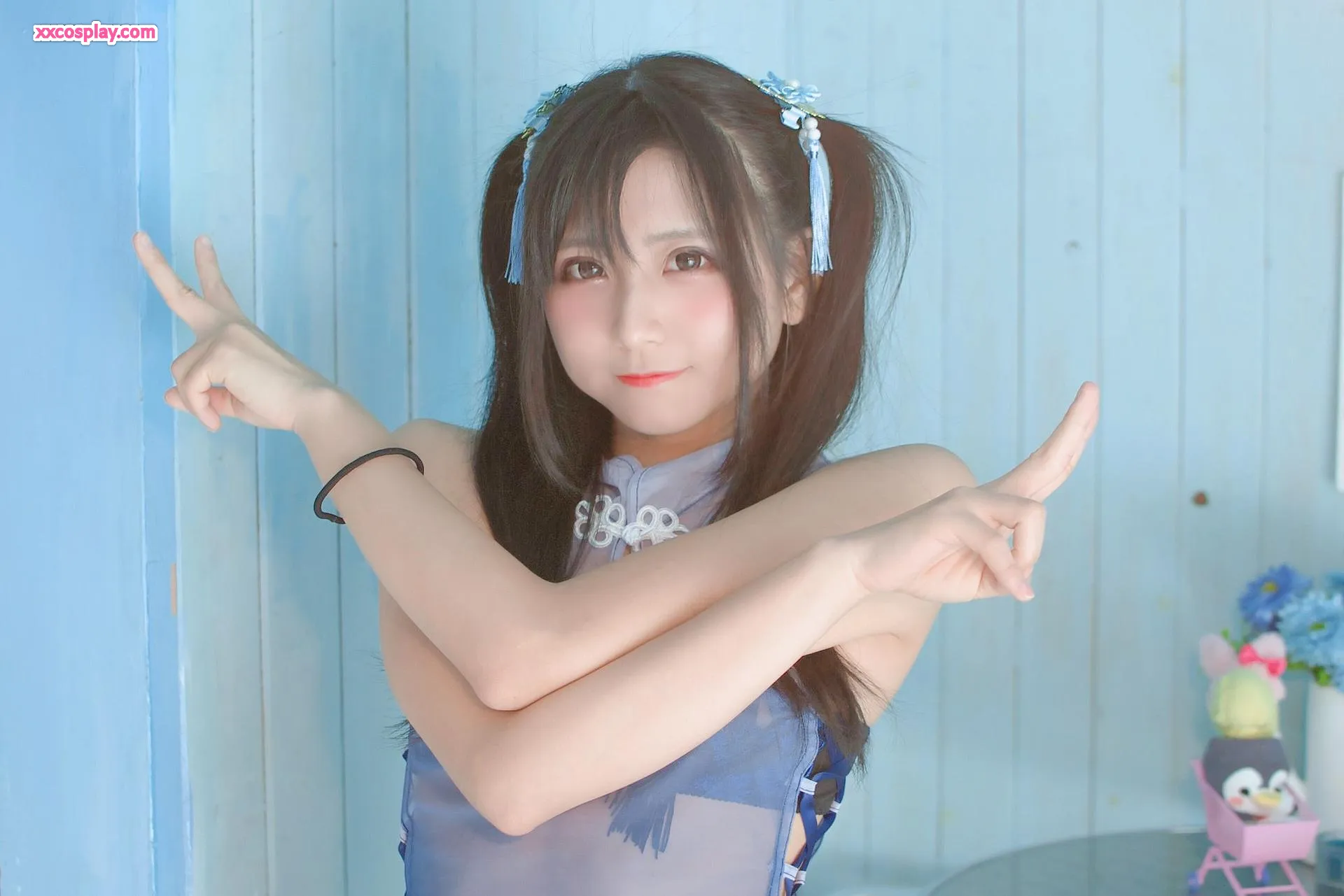 Yanagimaru: Áo Qipao Trong Suốt Quyến Rũ