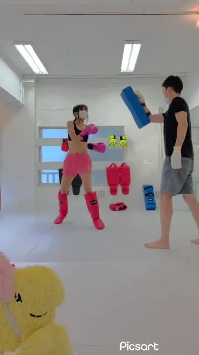 柳丸 cosplay album Yanagimaru's First Kickboxing Session 🥊 - Video 30
