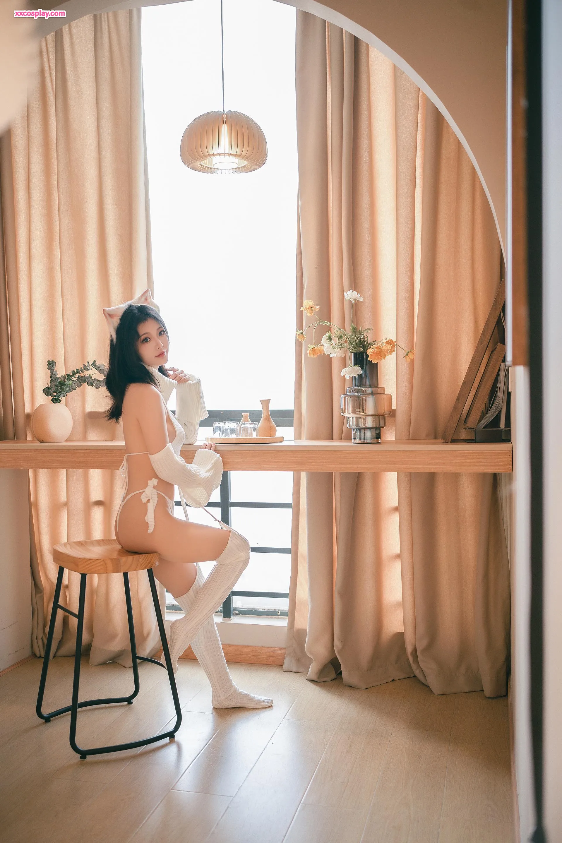 Taoliang Azhai Catgirl Lingerie Rajutan Putih