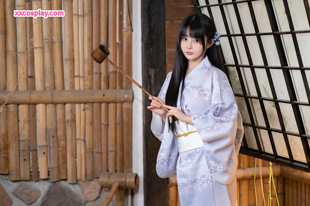Sakurai Ningning : Yukata Envoûtant