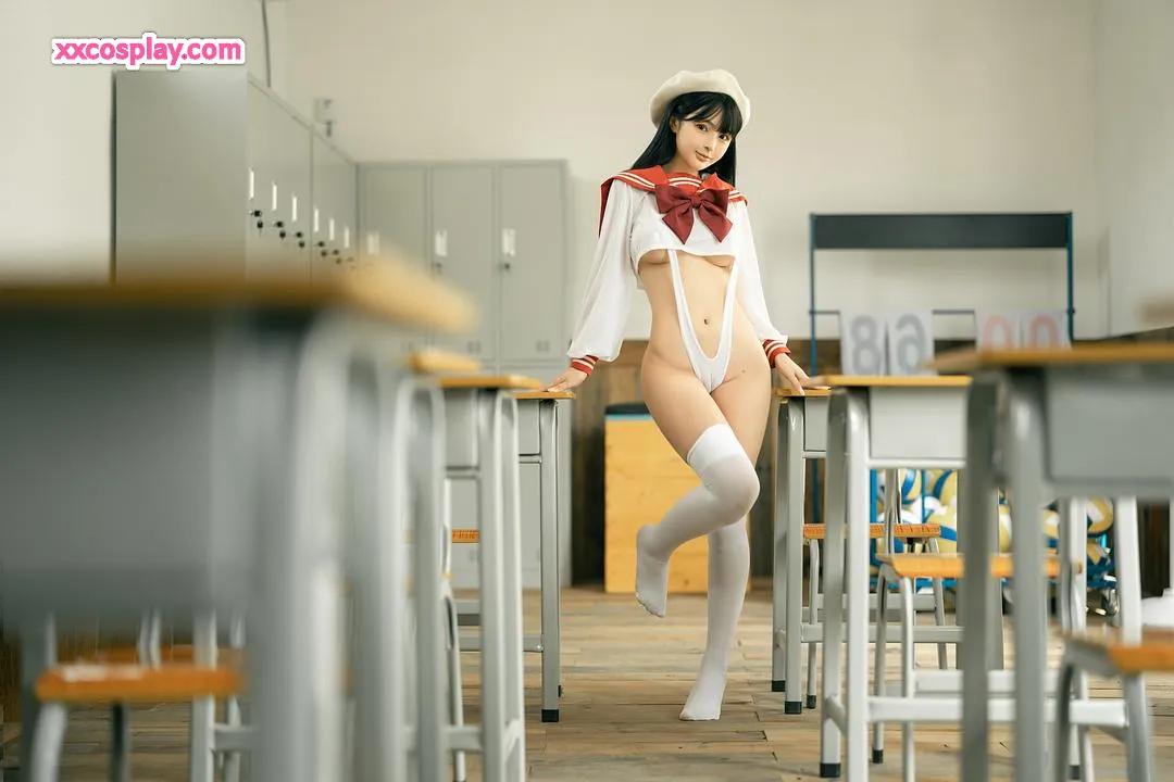 Sakurai Ningning : JK Écolière Coquine