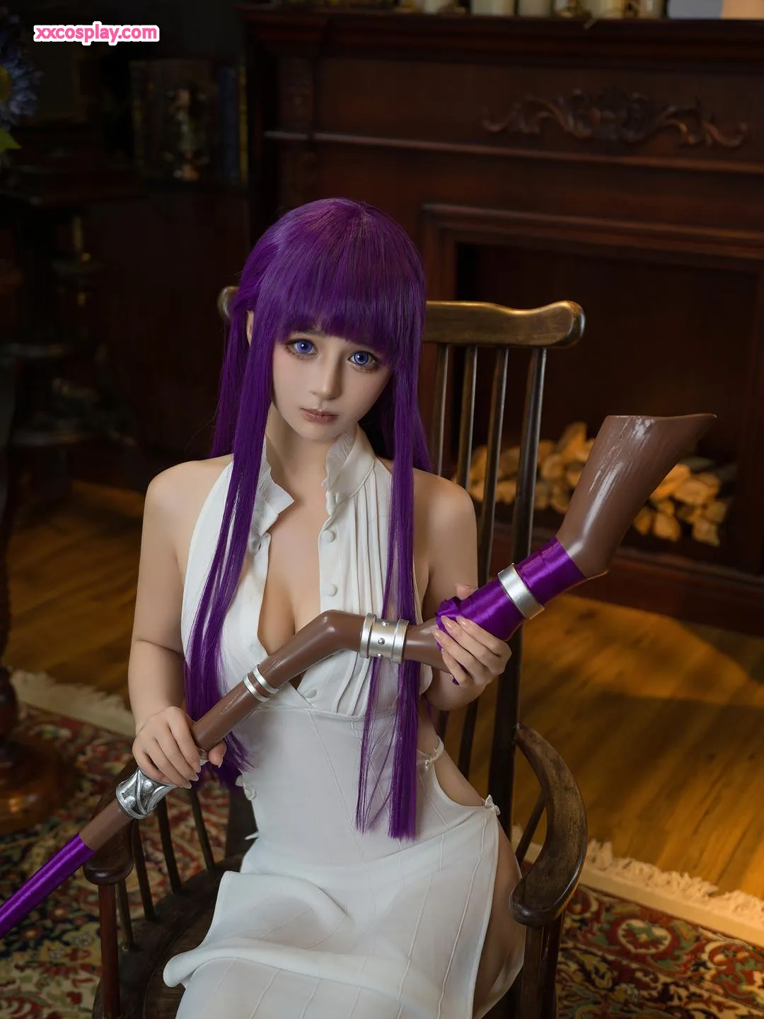 Sakurai Ningning trong vai Fern từ Sousou no Frieren