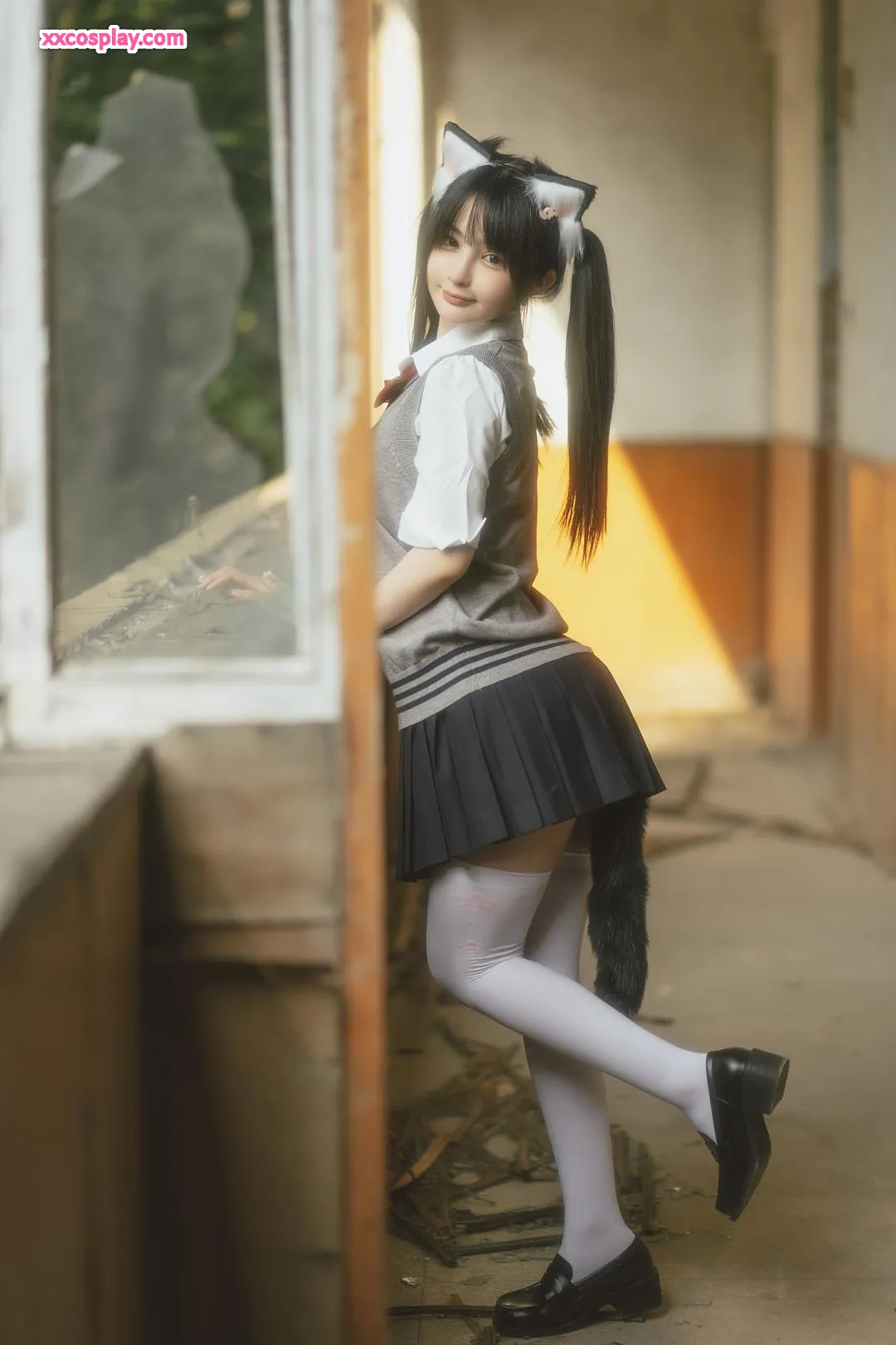 Sakurai Ningning : JK en Ruines