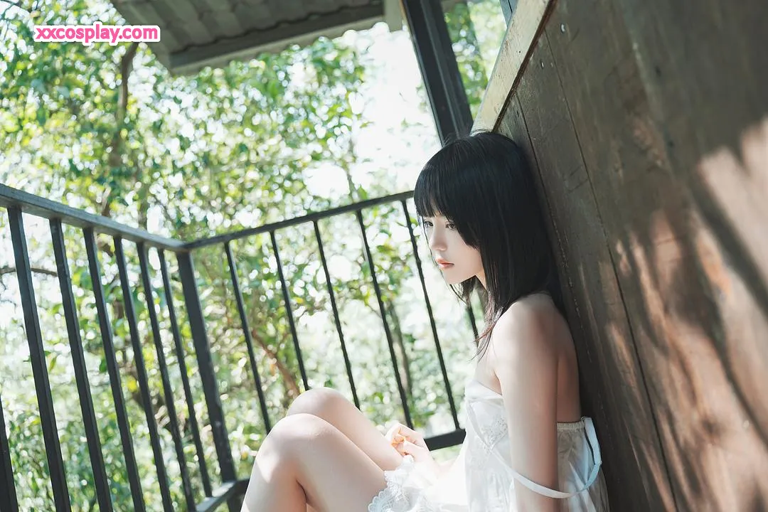 Sakuratomonya: Hutan Ajaib