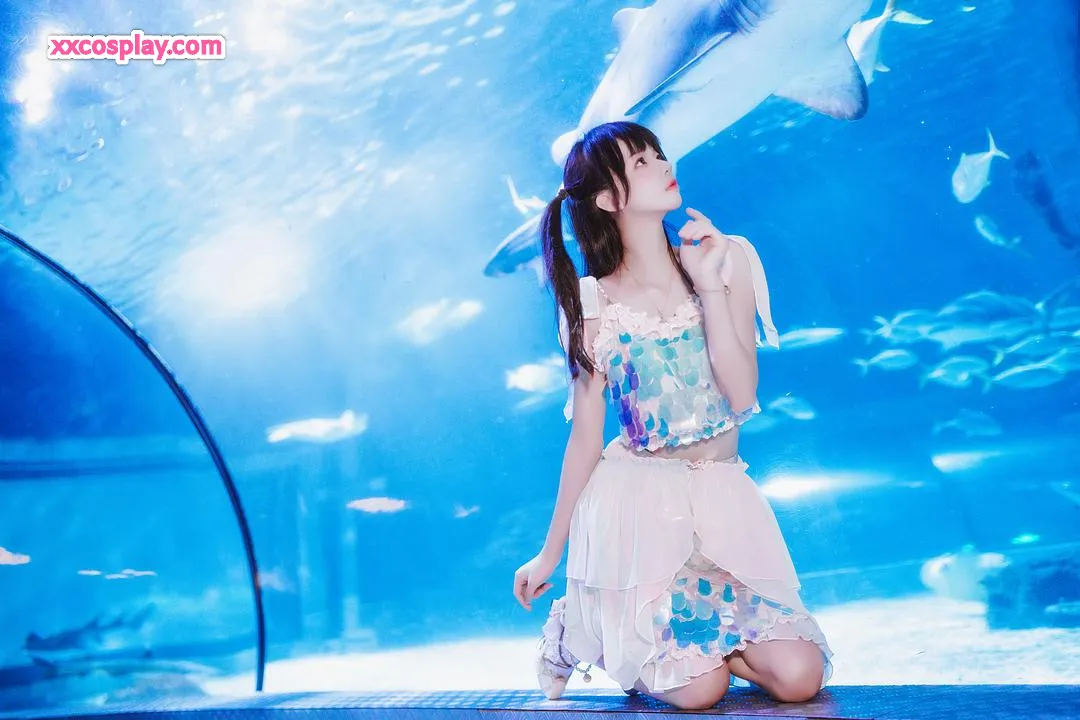 櫻桃喵：水族館美人魚