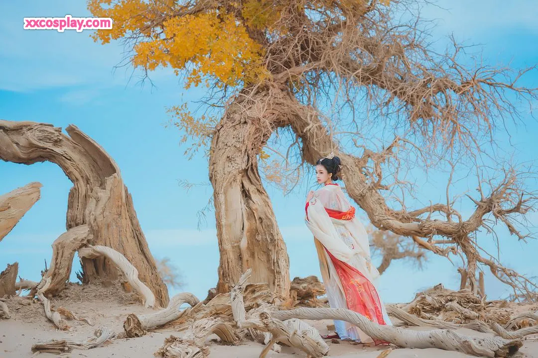 Yingtao Miao: Kagandahan ng Jinghong Hanfu