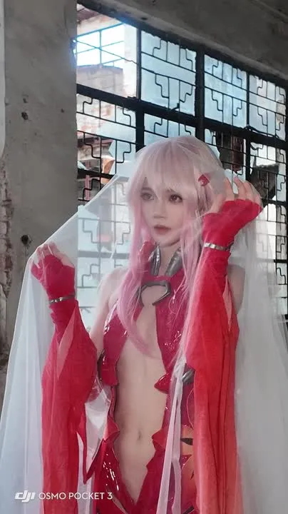 桜桃喵 cosplay album 樱桃喵废墟中的神秘猫娘 - Video 7