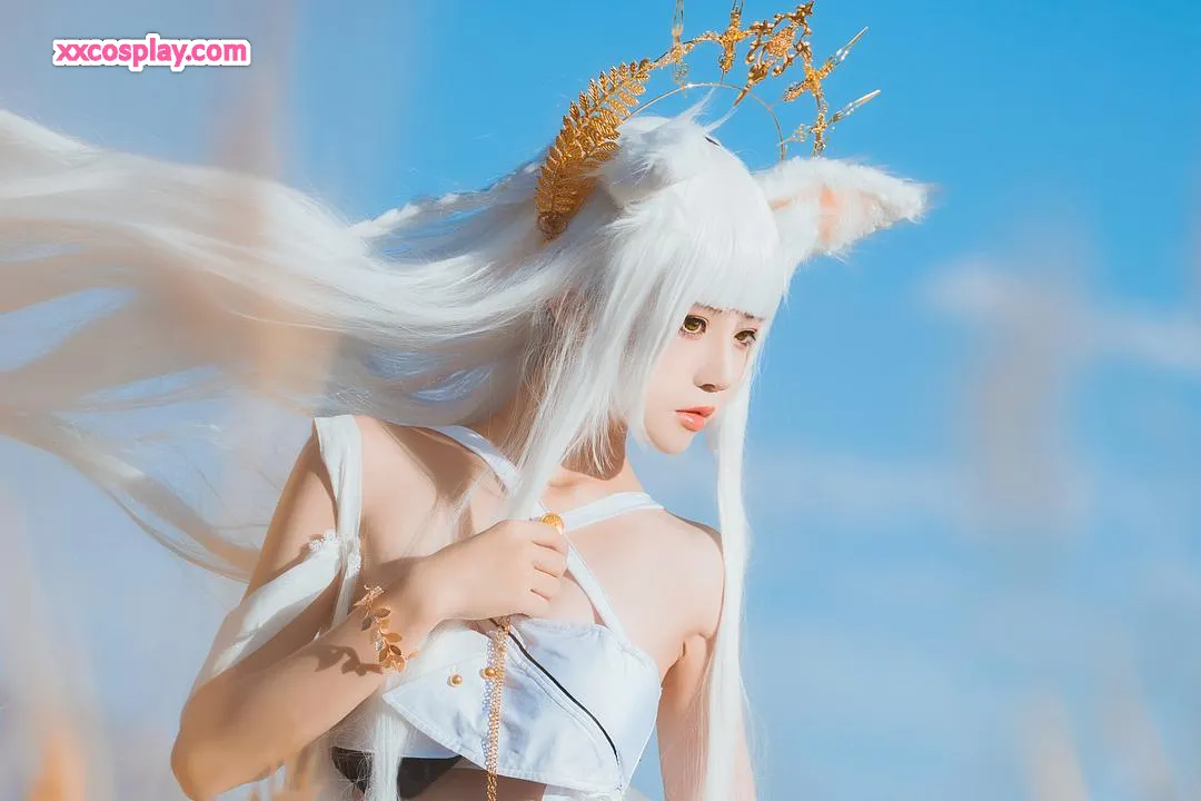 อิงเตาเหมียว - จิ้งจอกขาวในทุ่งข้าวสาลี