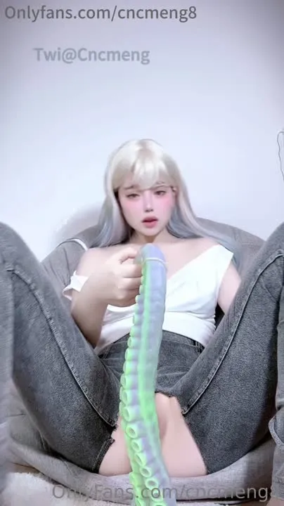 欲梦 cosplay album 욕몽 Vol.24: 밑트임 청바지 촉수 여신 - Video 19