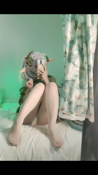 洛桑w伊梓 cosplay album 洛桑w伊梓 纳希达 小草神写真集 - Video 32