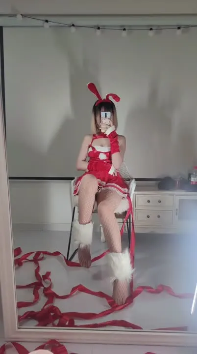 洛桑w伊梓 cosplay album Luosang Yizi Santa Bunny Menggoda - Video 23