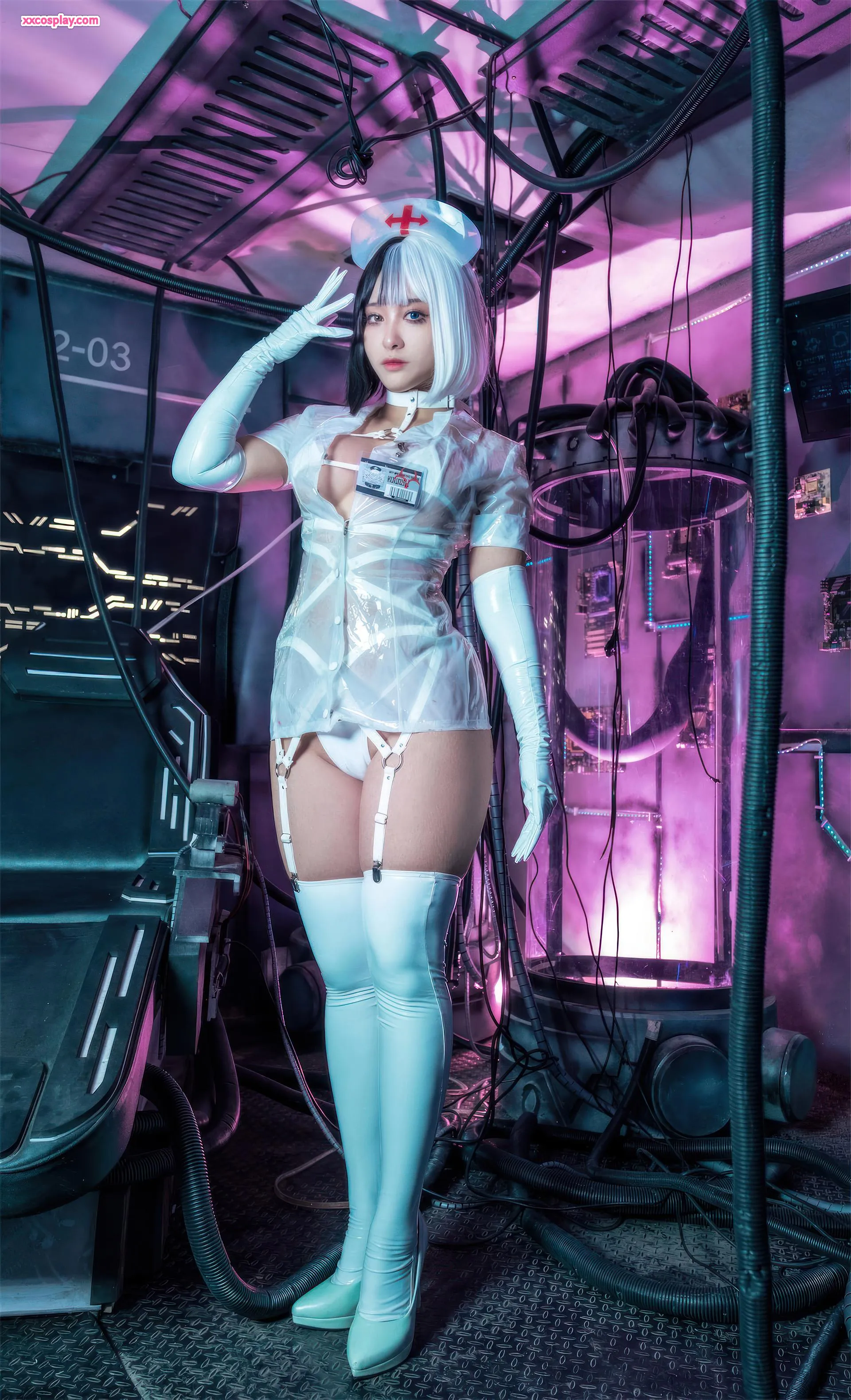 LoLiSAMA: 투명 간호사